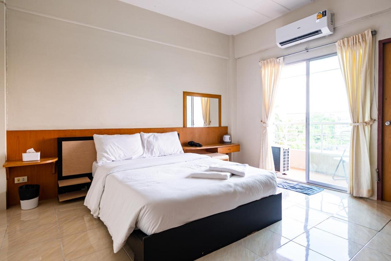 Go Inn V สนามบิน Bangkok Exteriér fotografie